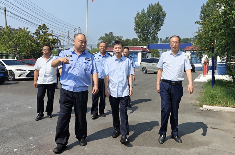 博農(nóng)集團(tuán)慰問轄區(qū)一線派出所民警